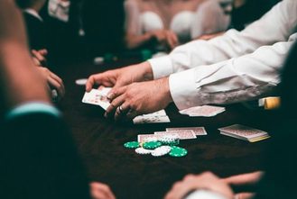 xóc đĩa F8bet